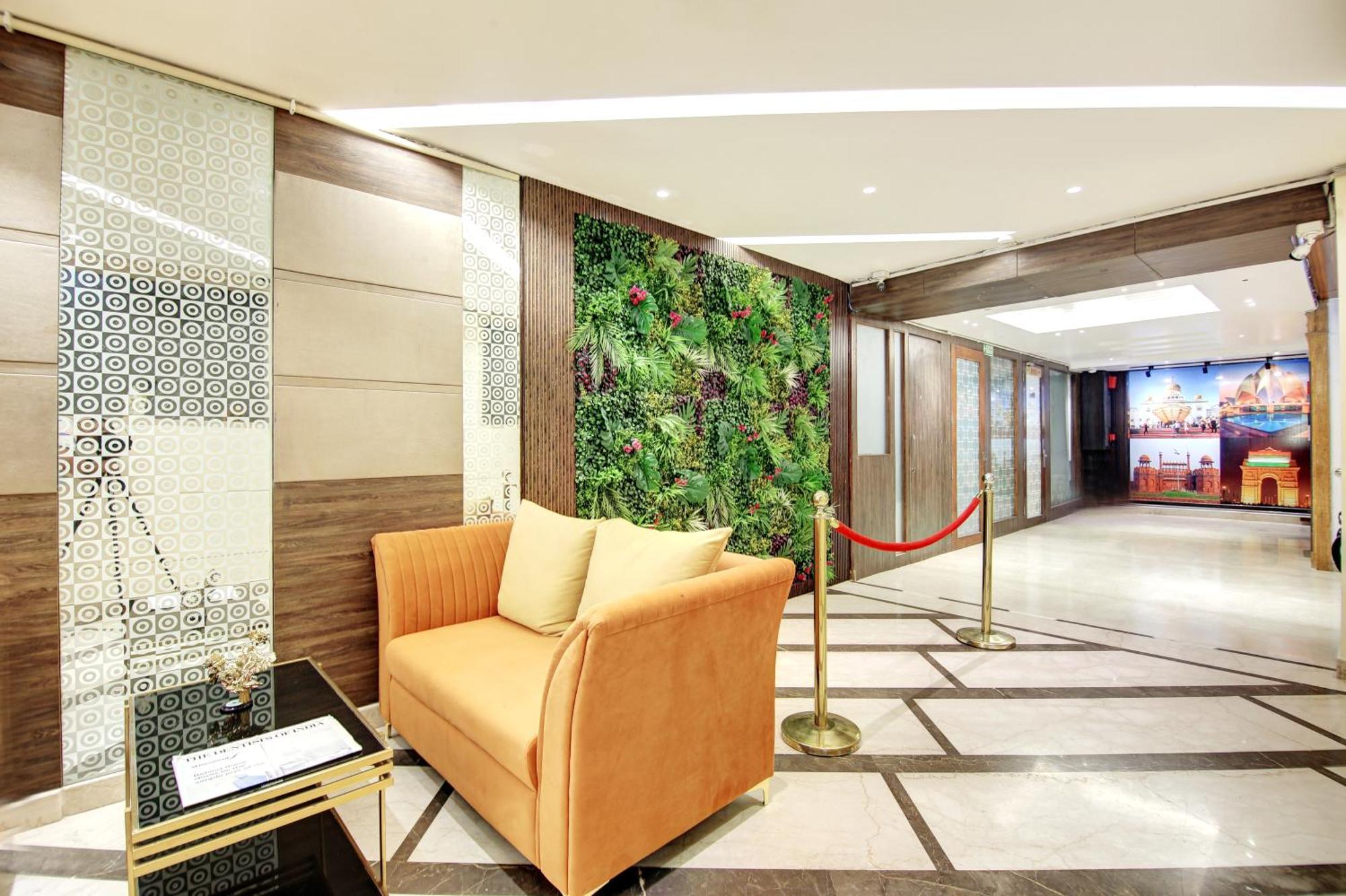 Hotel Neu Villa - Near Connaught Place & New Delhi Railway Station エクステリア 写真